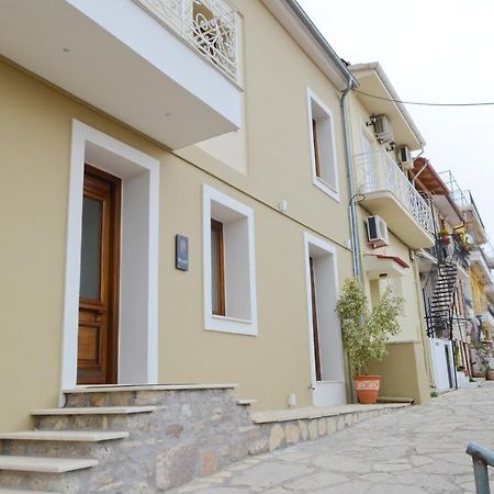 Roloi Suites نافبكْتوس المظهر الخارجي الصورة