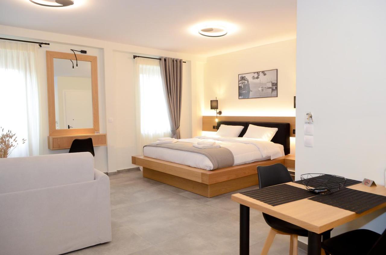 Roloi Suites نافبكْتوس المظهر الخارجي الصورة