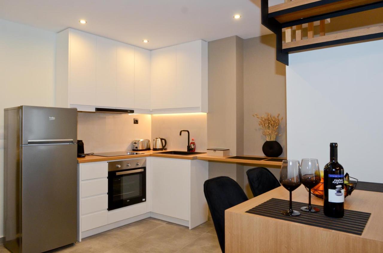 Roloi Suites نافبكْتوس المظهر الخارجي الصورة