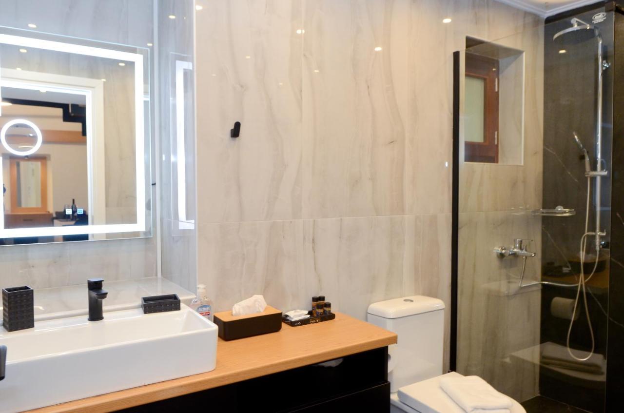 Roloi Suites نافبكْتوس المظهر الخارجي الصورة
