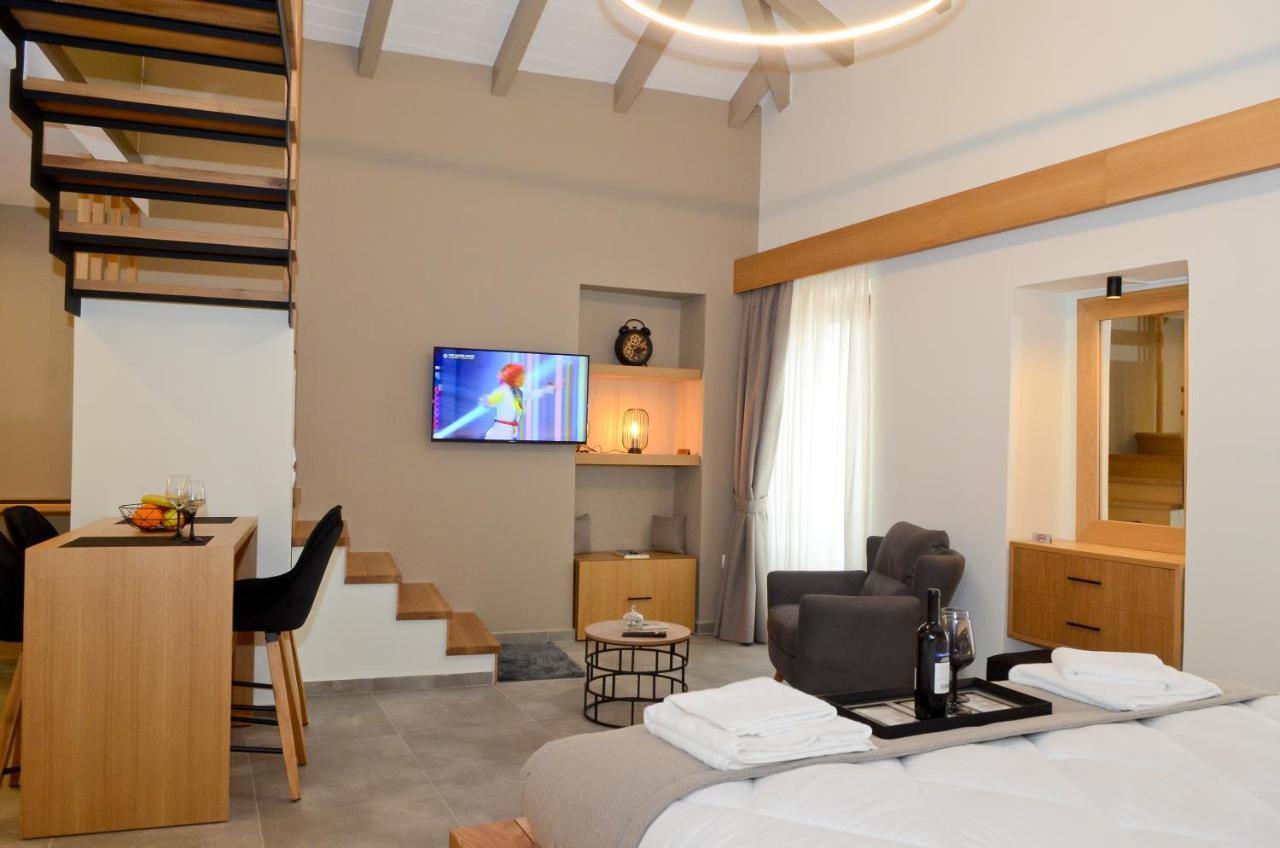Roloi Suites نافبكْتوس المظهر الخارجي الصورة