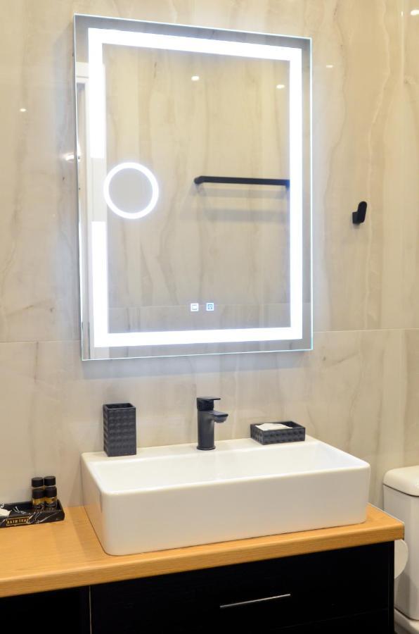 Roloi Suites نافبكْتوس المظهر الخارجي الصورة