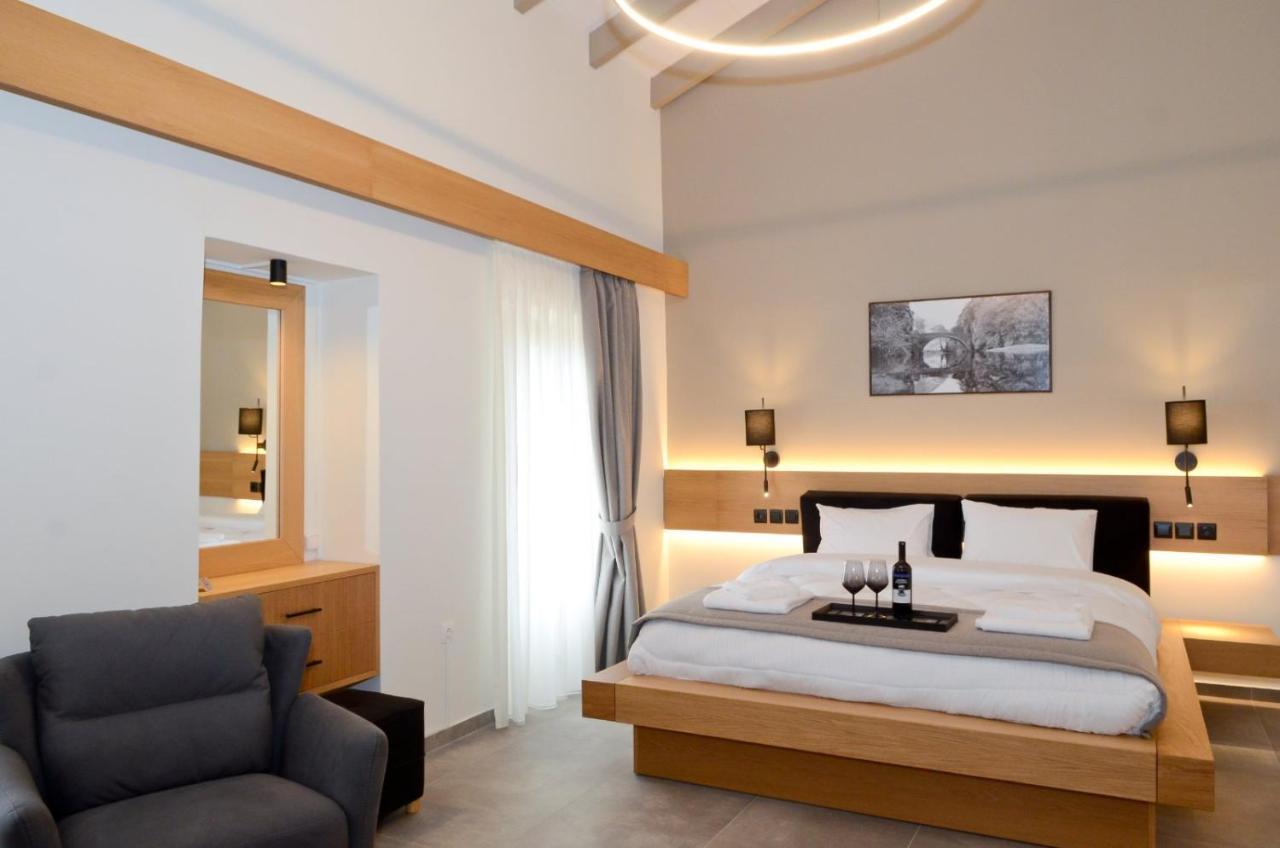 Roloi Suites نافبكْتوس المظهر الخارجي الصورة