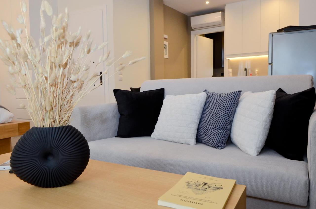 Roloi Suites نافبكْتوس المظهر الخارجي الصورة