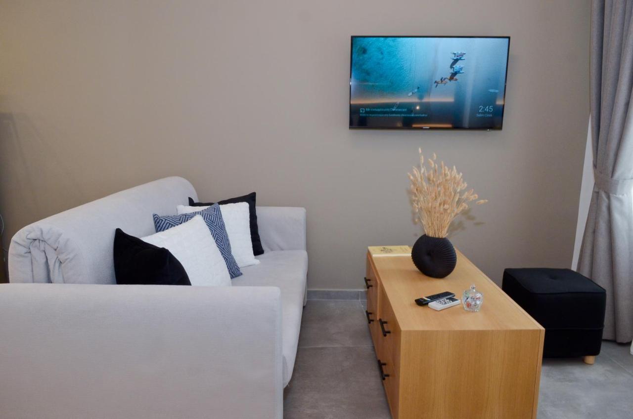 Roloi Suites نافبكْتوس المظهر الخارجي الصورة